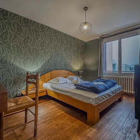 #er Les Allies The Bright And Cosy T4 With View Apartment
