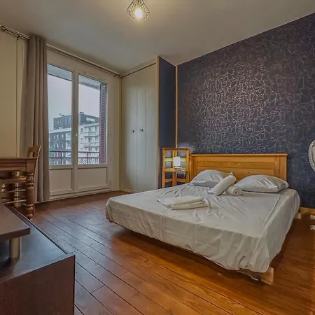 Apartment #er Les Allies The Bright And Cosy T4 With View